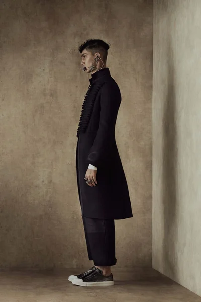 Look 17